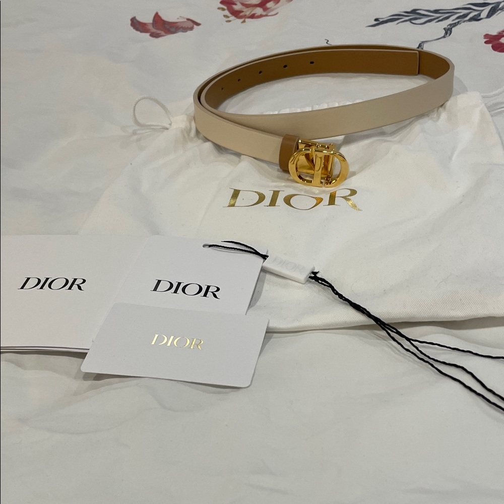 Dior 30 Montaigne Reversible Belt - Picture 4 of 8